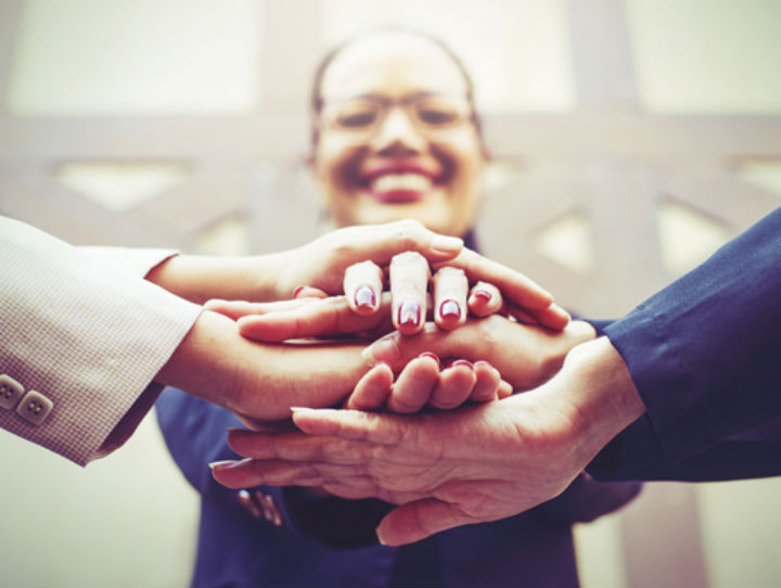 Indicação interna é a principal fonte de contratação nas empresas